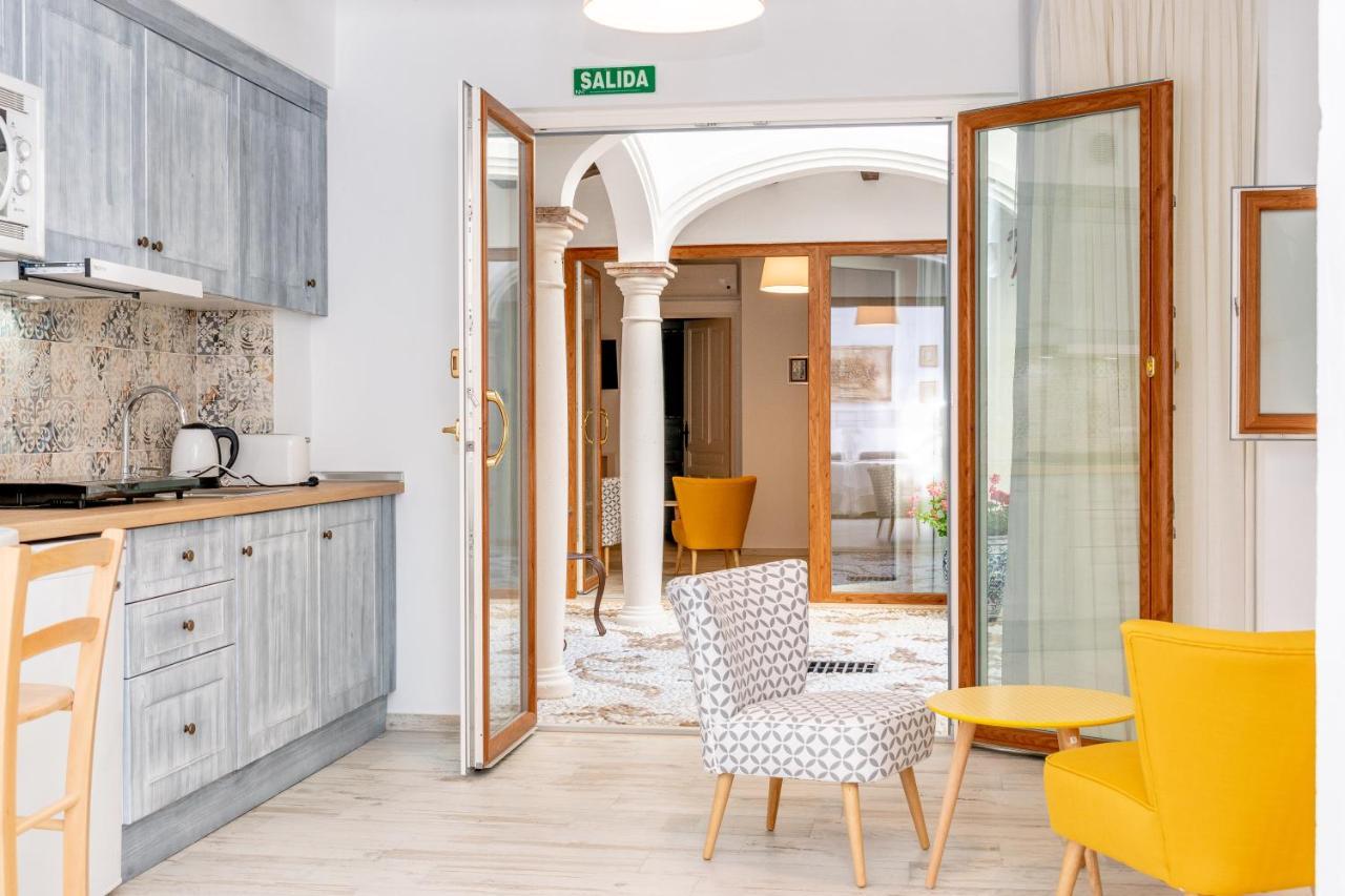 Casa Del Patio - Boutique Apartments (Adults Only) Estepona Exterior photo