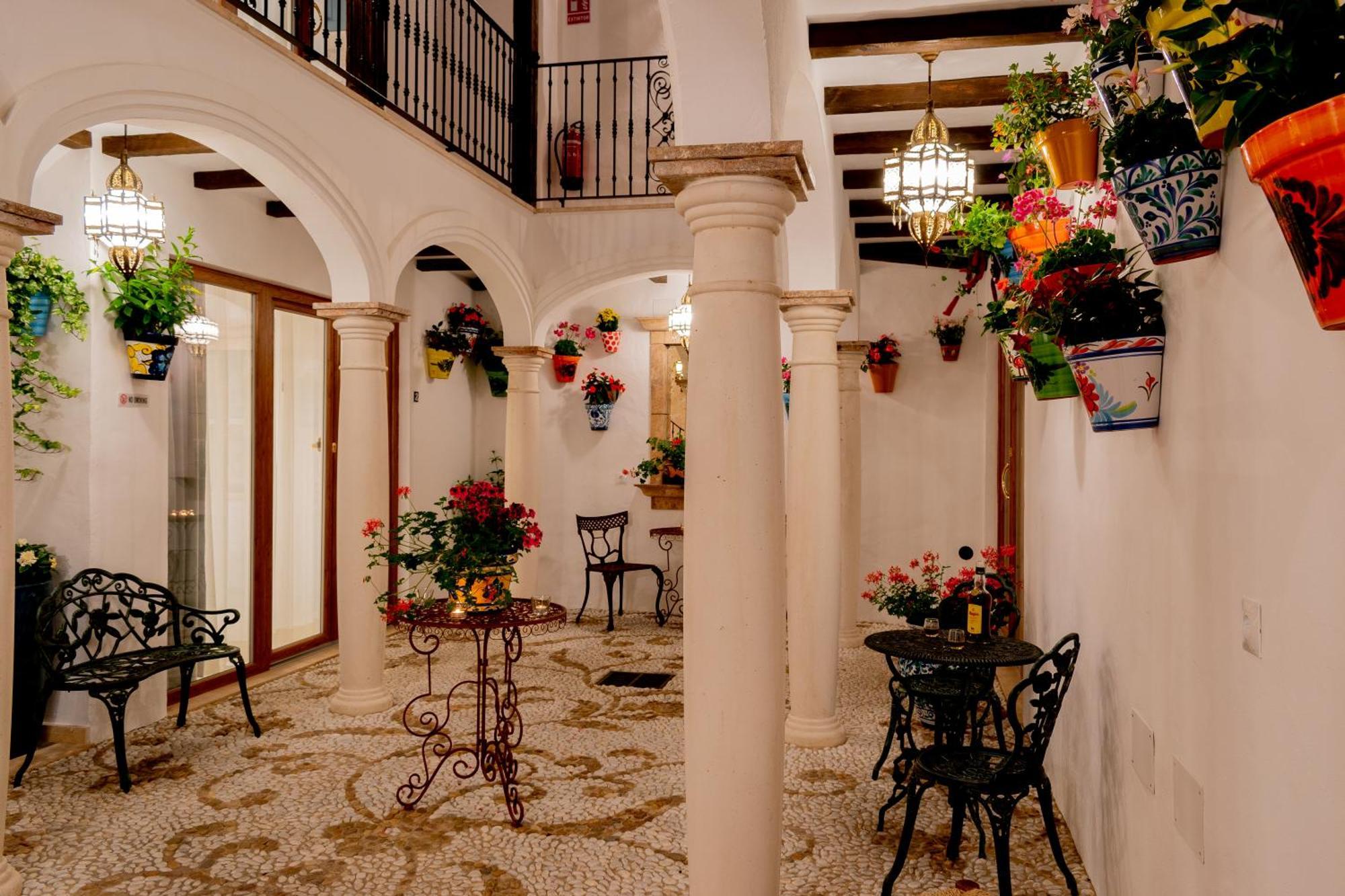 Casa Del Patio - Boutique Apartments (Adults Only) Estepona Exterior photo